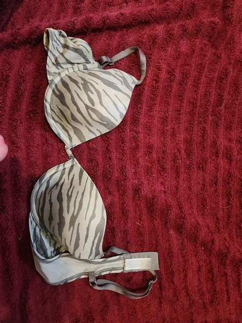 feels so good to unload on a bra. (dms open for questions) : r/CumOnBras