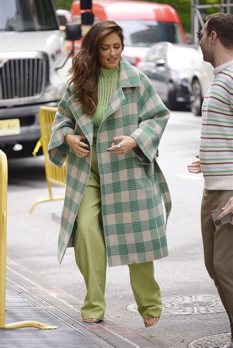 MINKA KELLY Arrives at The View in New York 05/03/2023 – HawtCelebs