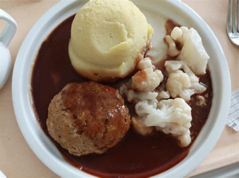 Hospital food : r/InstitutionalMeals