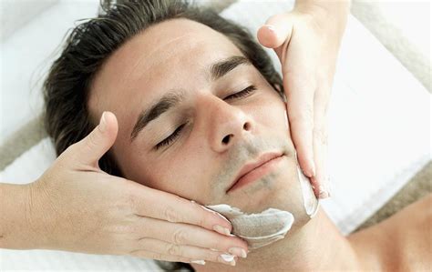 Spa Treatments for Men: Father's Day Gift Ideas