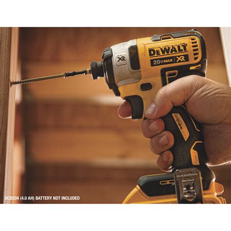 DEWALT 20V MAX XR Cordless Brushless Impact Driver Kit, 1/4in. Hex