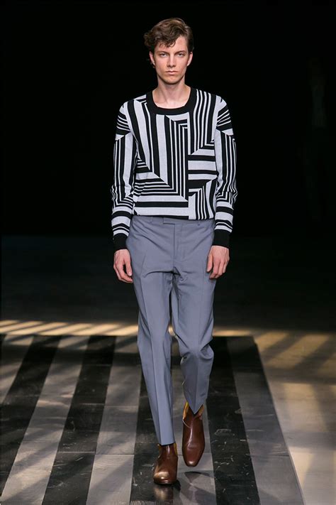 Sandro Spring/Summer 2016 - Fucking Young!