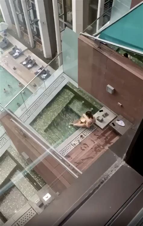 Couples caught on video having jacuzzi sex in public at hotel | New