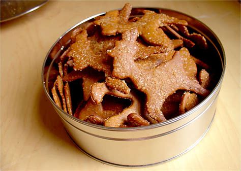 Holiday Cookies: If It's Festive, It Flies - The New York Times