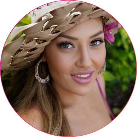 Anuhea - Anuhea added a new photo — at Andaz Maui at...