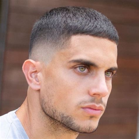 Corte Curto Em Degradê - corte-de-cabelo-degrade-curto - Kioshi Sako