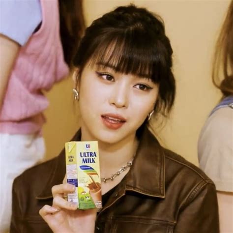 pin  itzy gadis ulzzang gadis