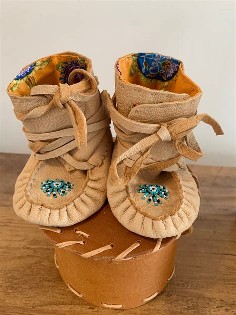 Handmade Baby Moccasins – SunshineTenasco