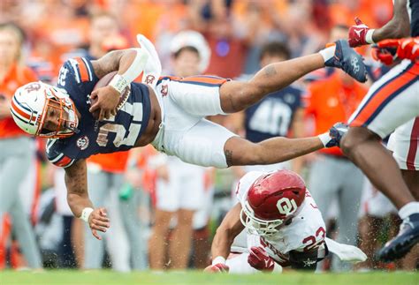 Jarquez Hunter first Auburn player selected in 2025 NFL DraftMiddle