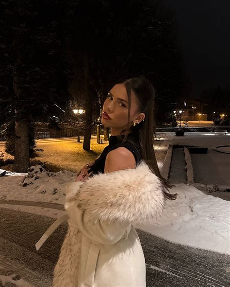 leah halton (@leahhalton) • Fotos y videos de Instagram