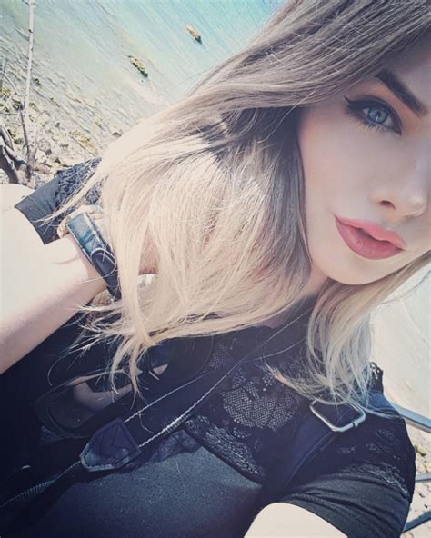 Transgirls are Women: Photo