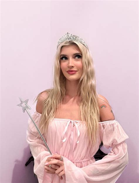 Meet Charlie Sheen and Denise Richards’ daughter, Sami: the 19-year-old