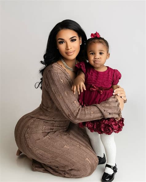 Michaela Rhianna 🤍 (@sheismichaela) • Instagram photos and videos