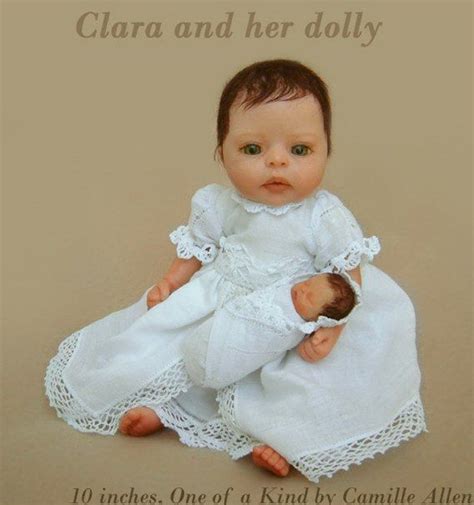 adorable ce bebe avec son petit bebe