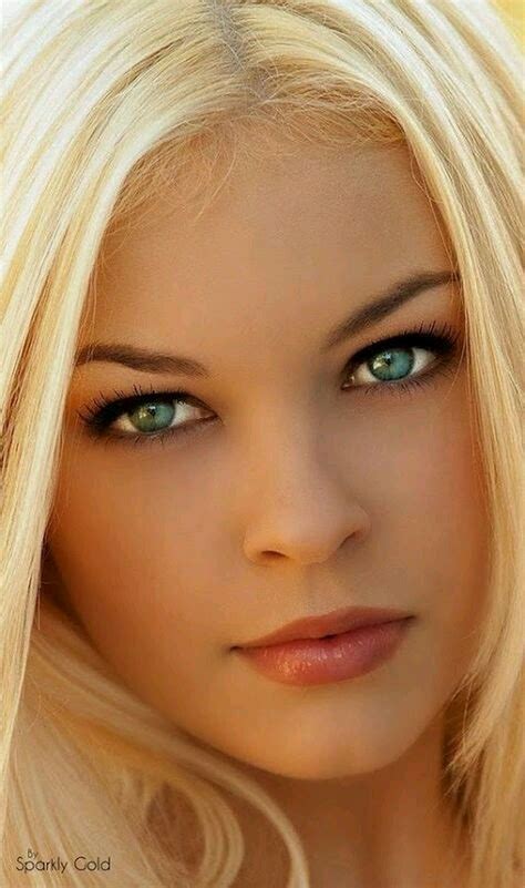 10 Most Beautiful Woman Eyes Pictures Of 2023 - desayunosketo