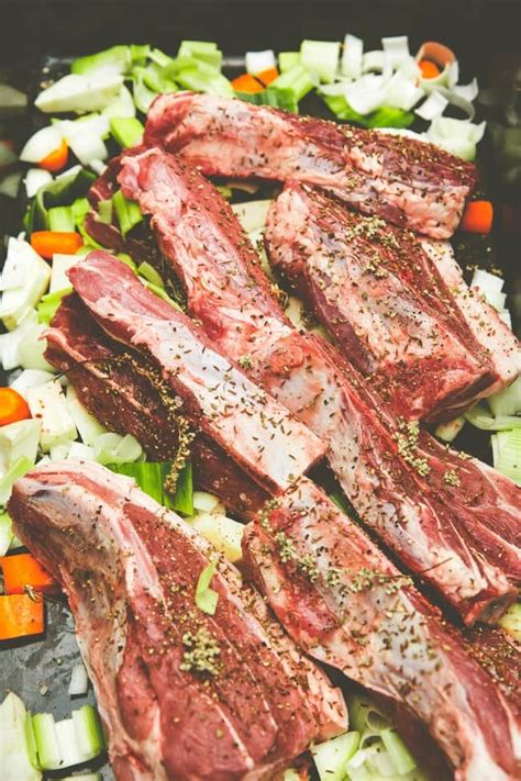 how long to cook country-style ribs in oven at 350