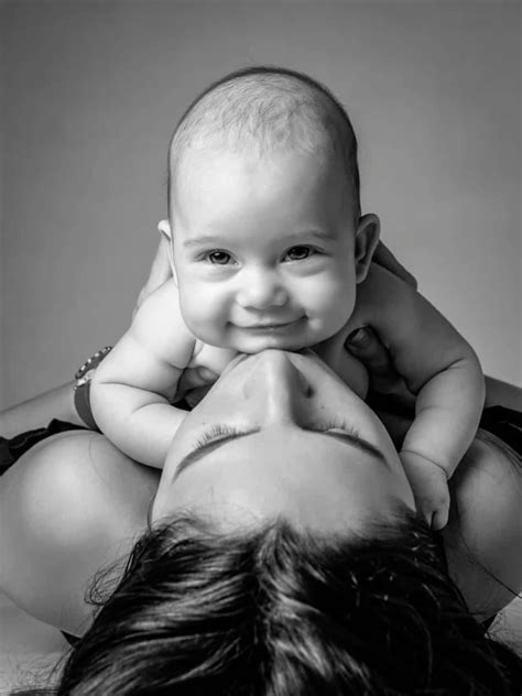 Mama Con Bebe