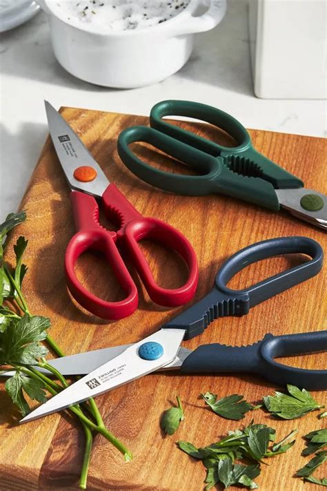 ZWILLING Now S Kitchen Shears | Urban Outfitters