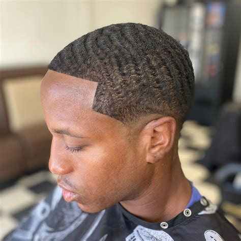 Boosie Da Wiz on Instagram: "360’s drop fade I can see the wave coming