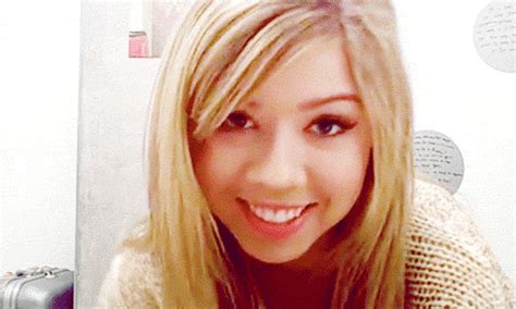 Cute Girl Smile GIF - Find & Share on GIPHY