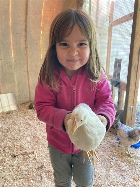 Yasmin Deliz (@yasmindelizing) • Instagram photos and videos