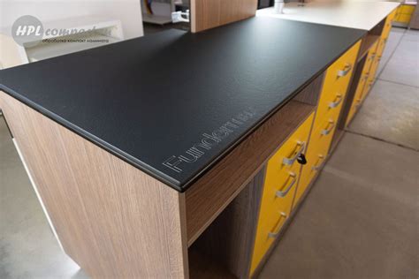 Столешница из компакт ламината HPL – hplcompact