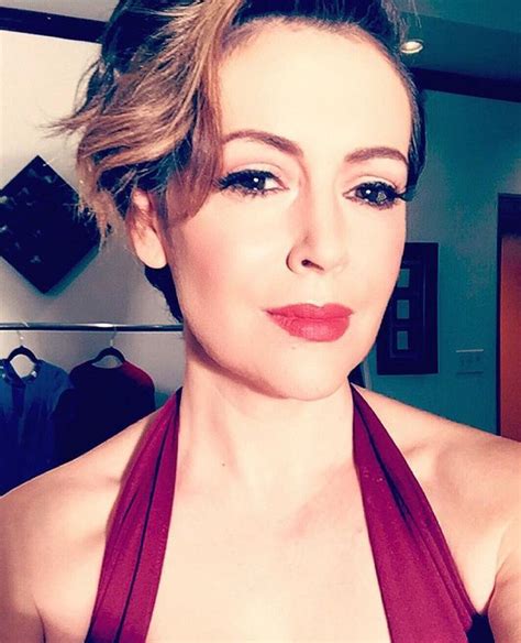 Alyssa Milano | Alyssa milano, Beautiful face, Hair