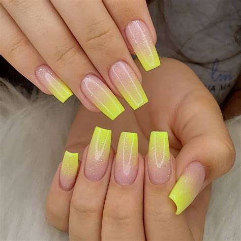 Unhas Baby Color - 35 fotos de unhas baby color para esbanjar cor e diversão | Unhas ...