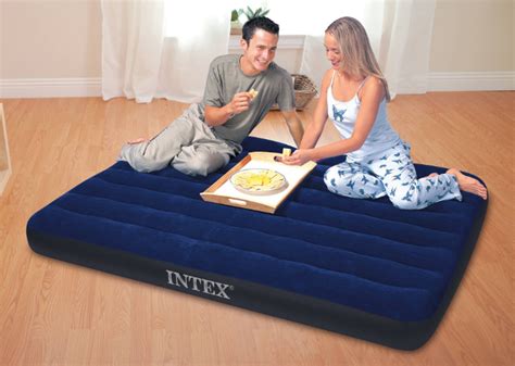 8 Inflatable Air Mattresses for Cozy and Supportive Sleep