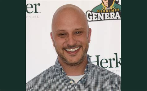 Jason Brown's Instagram, Twitter & Facebook on IDCrawl