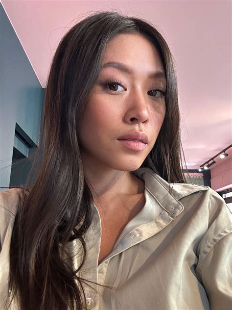 Presenting my natural Asian beauty accentuated with a light makeup : r