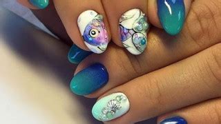 26 идеи за морски маникюр