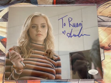 My autograph from Annalisa Cochrane/Yasmine : r/cobrakai