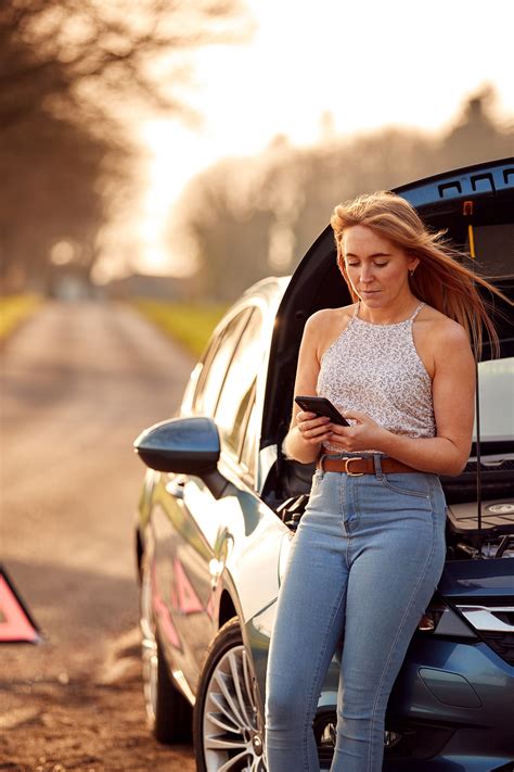 Vehicle Broken Down? Get Instant Breakdown Cover Today - Emergency Assist