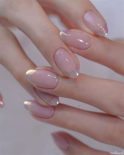 72+ Chic Natural-Colored Chrome Nail Ideas For 2025 - DrExplains