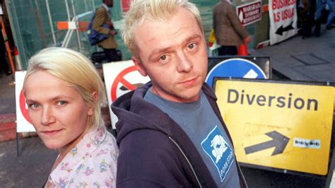 house  spaced located radio