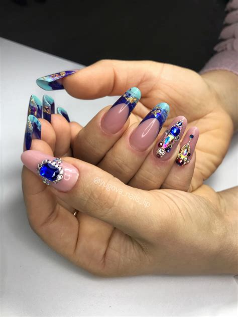 Арочные ногти | Arte en uñas en 3d, Uñas de gel, Uñas en 3d