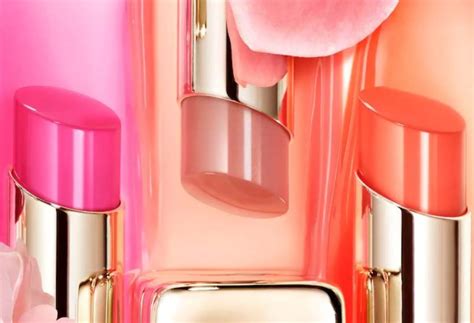 glossy lipsticks high shine  sticky lipsticks