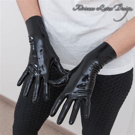 Short latex gloves online