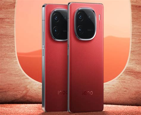 iQOO 12: 6.78″ 1.5K 144Hz LTPO OLED display confirmed