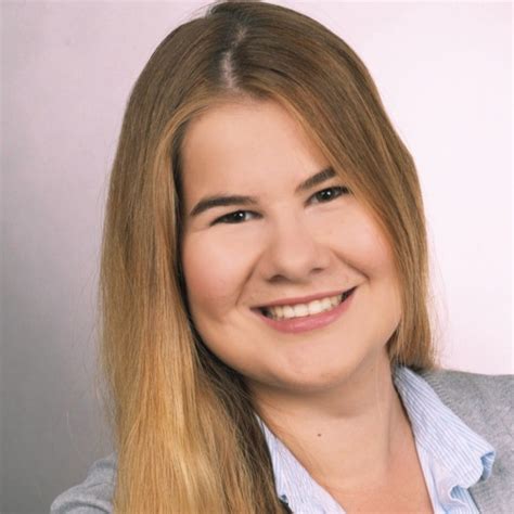 Isabell Schmidt | LinkedIn