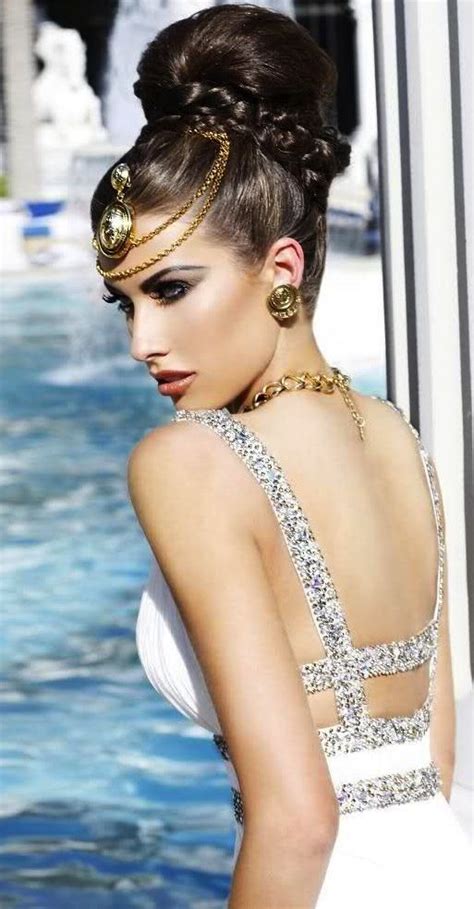 90 best Greek Women Gods images on Pinterest | Greek mythology ...