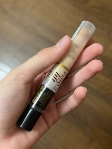 DEBORAH MILANO Консилер INSTANT LIFT CONCEALER купить по цене 1139₽ в ...