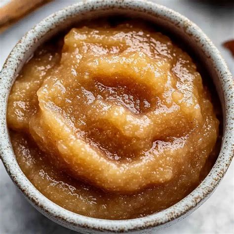 simple  delicious homemade applesauce recipe  healthy classic