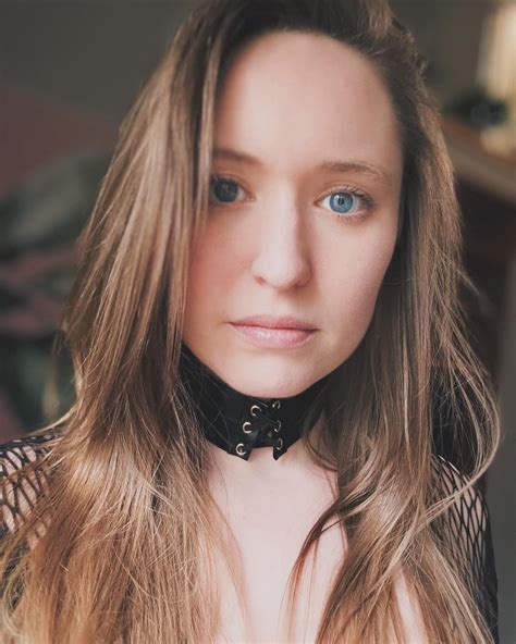 Eatpraydong Nude Leaked