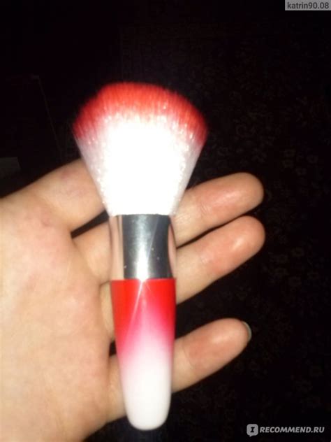 Кисть для пудры и румян Buyincoins Brush for makeup - «Отличная мягкая ...