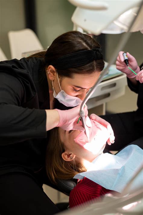 Dental House - Стоматологічна клініка для всієї родини у Чернігові