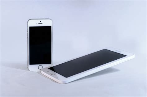 Free Images : smartphone, apple, technology, telephone, gadget, mobile ...