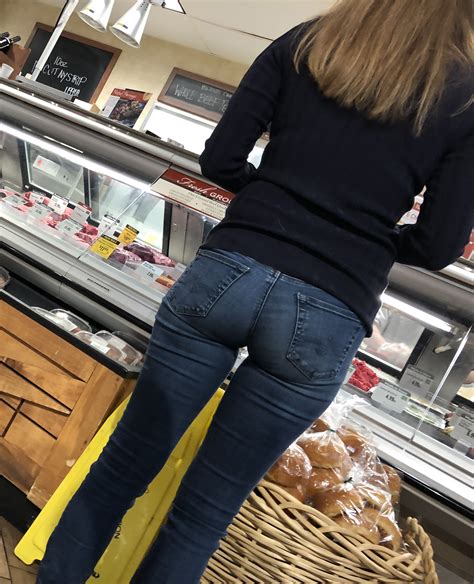 Classy fit milf with a tight booty looking fine in these jeans - Tight