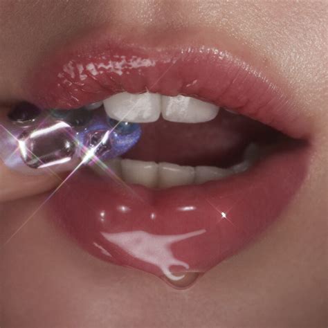 Glow Reviver Tinted Lip Oil - Red Delicious | e.l.f. Cosmetics